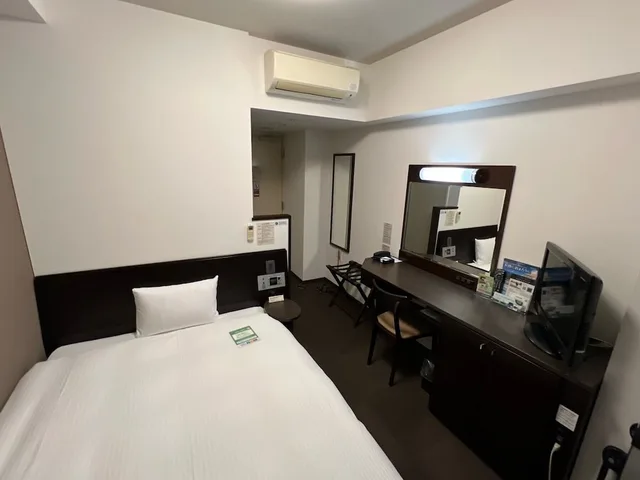 غرفة كومفورت مفردة بسرير مزدوج للمدخنين، Hotel Route-Inn Uozu 3/6