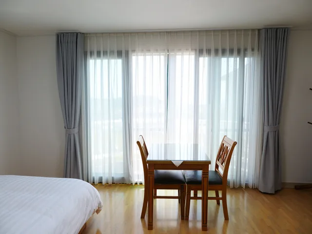 Room, Queen Bed, 13 Pyeong، Hera's Castle 4/4