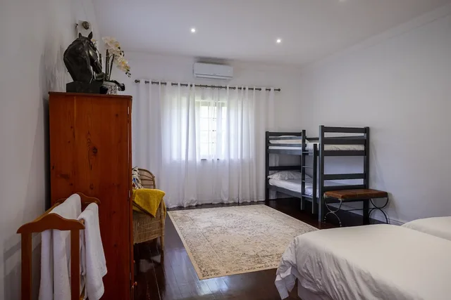 Tree, Olive, King and Twin Beds, 2 Bunk Beds، Stellenhof Farmstay B&B 1/1