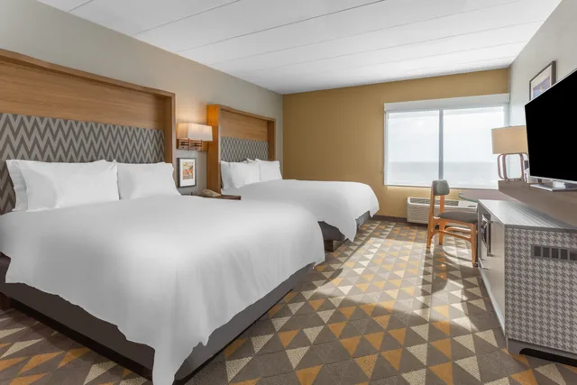 Standard, HOLIDAY INN ROCKFORD 1/2