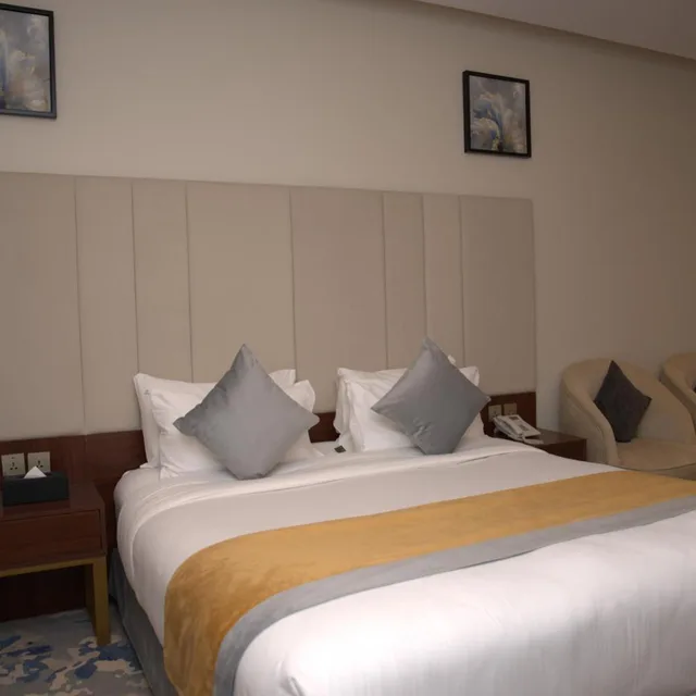 غرفة ديلوكس بسرير مزدوج، شقق ضيف إن الفندقية – قرطب(Daif Inn Serviced Apartments - Qurtubah) 2/10
