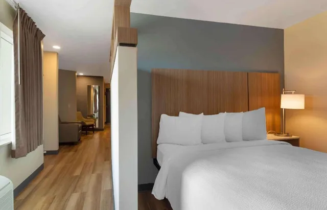 Studio, 2 Queen Beds, Accessible, Extended Stay America Premier Suites - Providence - East Providence 3/4