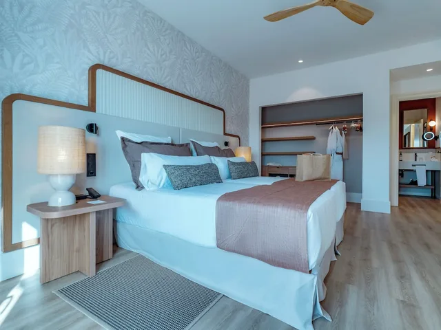 Preferred Club, Suite, Twin Beds, Sofa، Hyatt Ziva Madeira 3/7