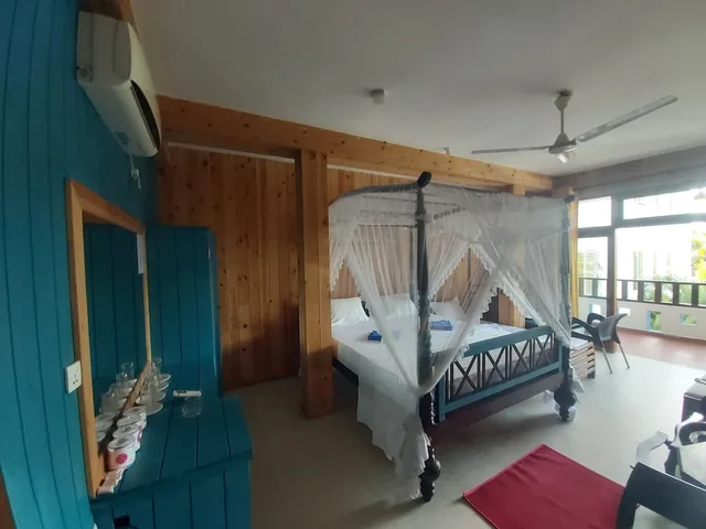 Deluxe, Triple, 1 Double and 1 Single Bed, Ocean Reach Holidays 3/7