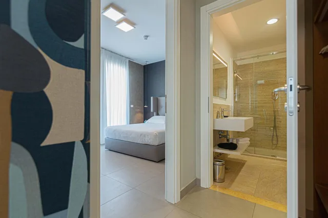 Suite, King Bed, Lagoon View, Balcony، Mosella Suite 3/7