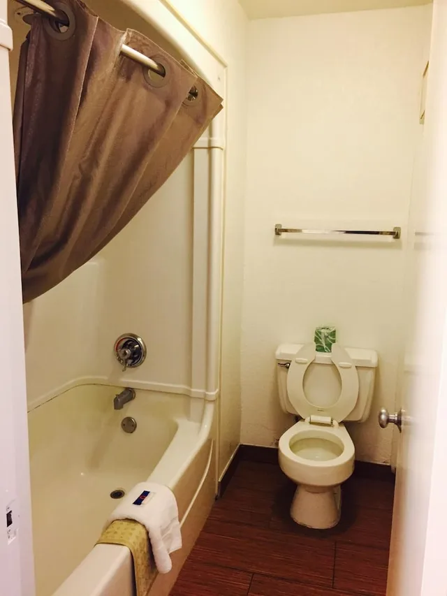 غرفة ديلوكس بسرير كينج للمدخنين، Motel6 Amarillo, TX - West 7/7