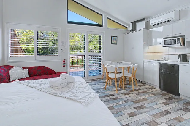 Studio, King Bed, Beach Side، Boat Harbour Studio Apartments and Villas 4/7