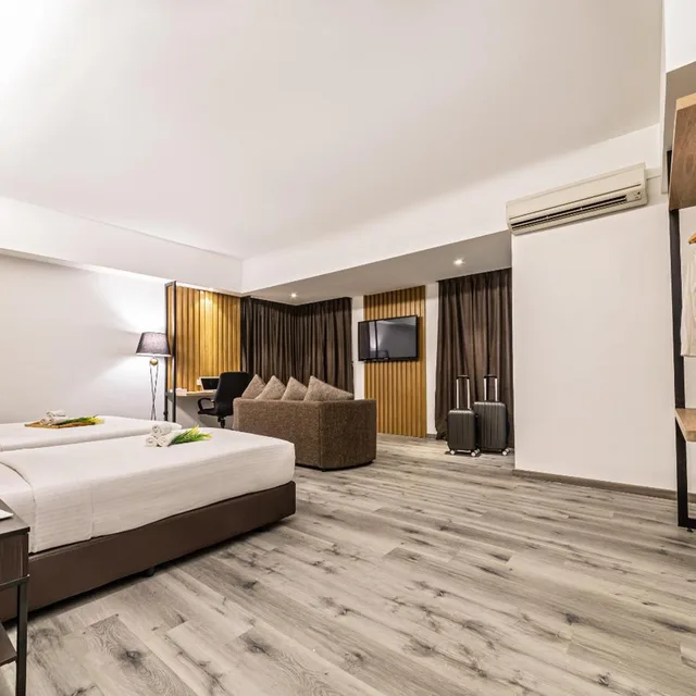 غرفة ديلوكس عائلية، Thy Executive Hotel 3/8