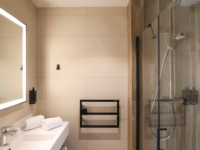 غرفة بسرير كينج، Mercure Namur Hotel 5/5