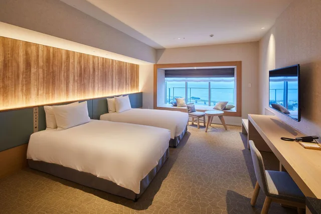 Semi Room, Deluxe, 2 Semi Double Beds, Corner، HOTEL AlaCOOJU OKINAWA 2/3