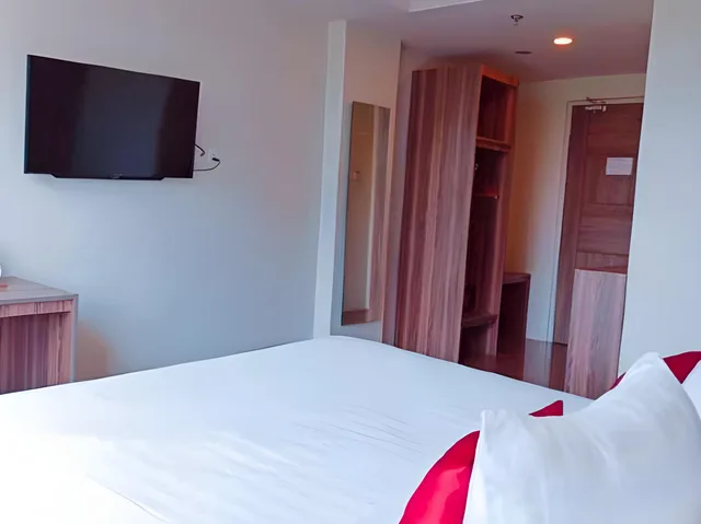 غرفة ديلوكس بسرير كوين، Win Premier Mangga Besar 1/2