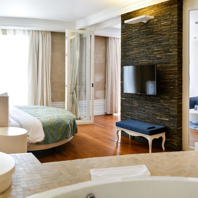 Deluxe, Suite, Splendid Conference Spa Resort 6/10