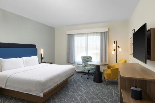 غرفة بسرير كينج، Hampton Inn and Suites by Hilton Cottonwood 1/3