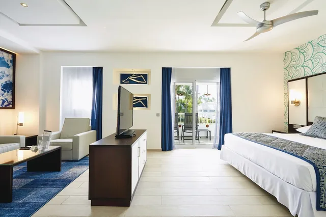 Junior Suite SUSB، RIU Bambu All Inclusive 1/5
