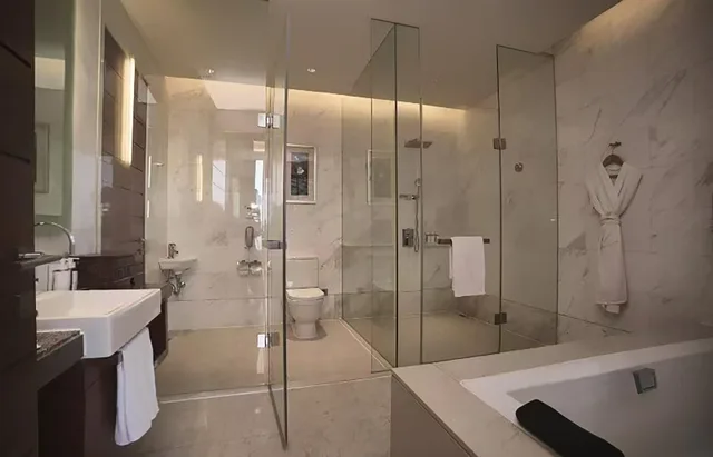 جناح بإطلالة على النهر بغرفة نوم واحدة، Holiday Inn Tianjin Riverside 2/2