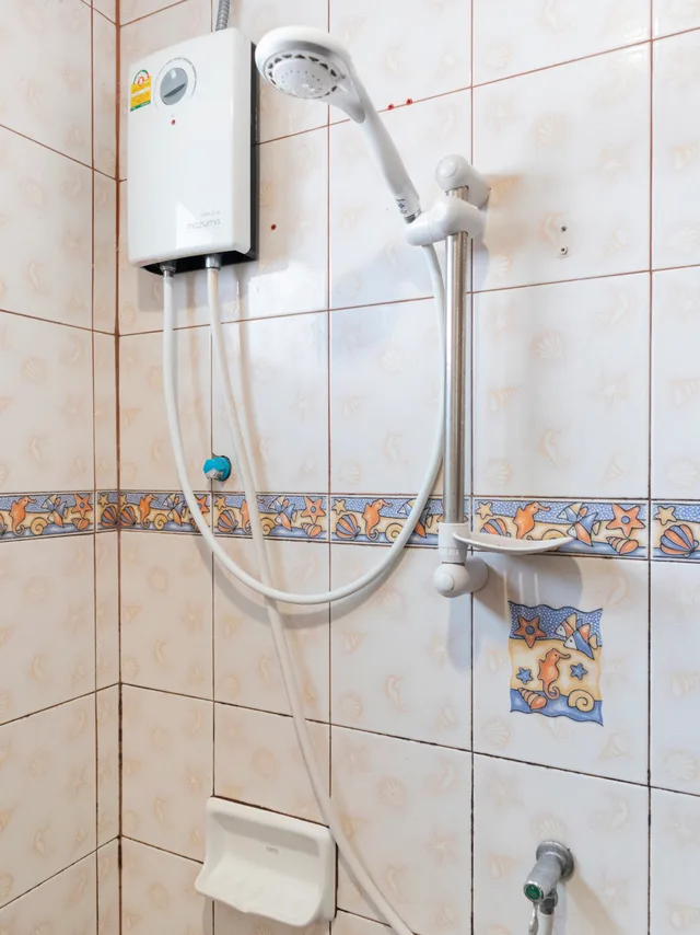 غرفة قياسية بسرير مزدوج، OYO 325 Naiyang Cottage 4/4