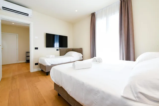 Apartment, 1 Queen and 1 Single Bed, Convertible Double Bed, Kitchenette, Annex، Best Western Hotel Arya 6/10