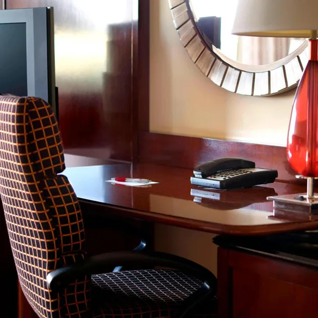 غرفة كبيرة بسرير مزدوج، New Orleans Marriott Metairie At Lakeway 4/4