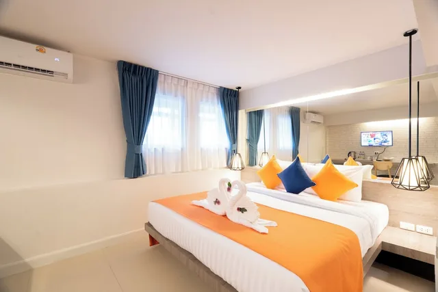 غرفة سوبيريور بسرير كينج، Silla Loft 7/10