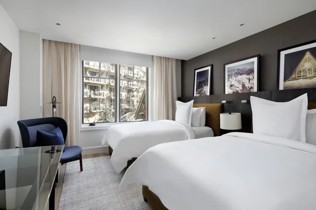 Room, King Bed, Garden View, Four Seasons Resort and Residences Vail 1/6
