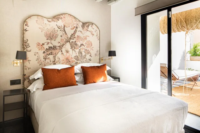 غرفة بسرير مزدوج بشرفة، Casa Canovas Boutique Hotel 1/1