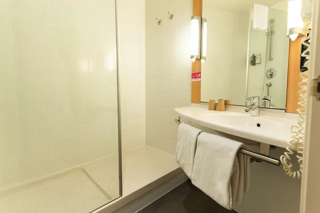 غرفة بسريرين منفصلين، Ibis Barcelona Mollet 10/10