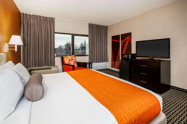 Room, Double Bed, Howard Johnson by Wyndham Lima 1/2