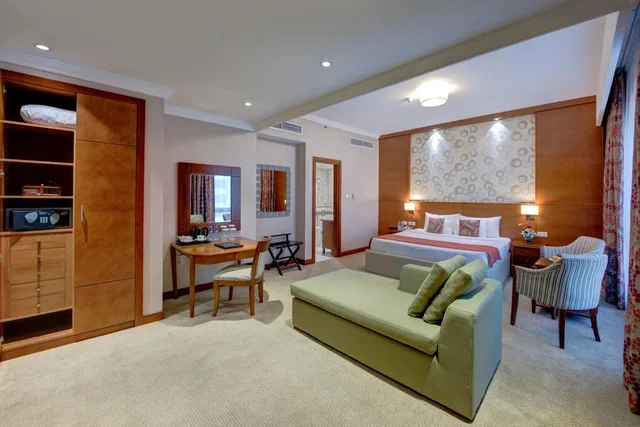 غرفة تنفيذية بسرير مزدوج، Donatello Hotel Al Barsha Dubai 2/9