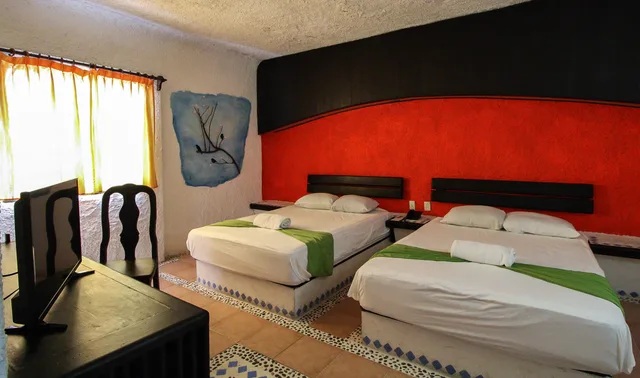 غرفة قياسية رباعية، Xbalamque Resort and Spa 2/7