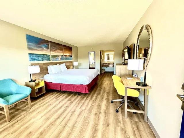 غرفة بسريرين كوين لذوي الإعاقة، Days Inn by Wyndham - St. George, SC 2/2
