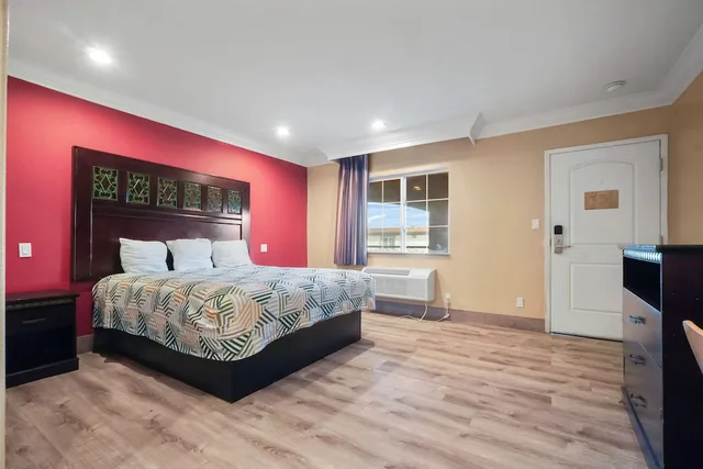 غرفة بسرير كينج، Santa Fe Inn Los Angeles 2/8