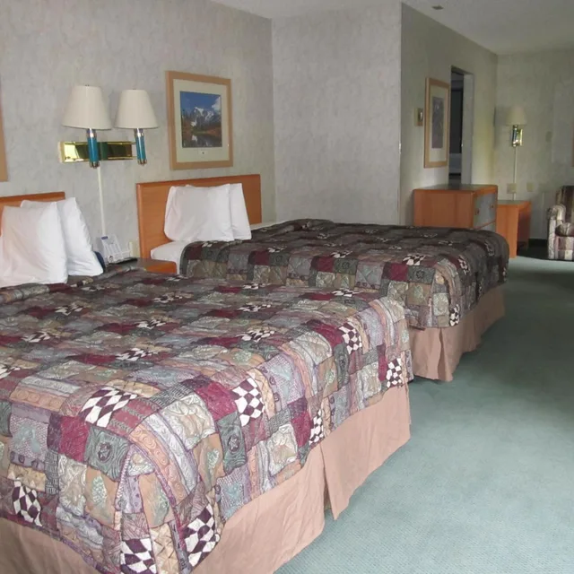 غرفة ديلوكس بسريرين كوين لذوي الإعاقة، Travelodge By Wyndham Kalispell 1/5