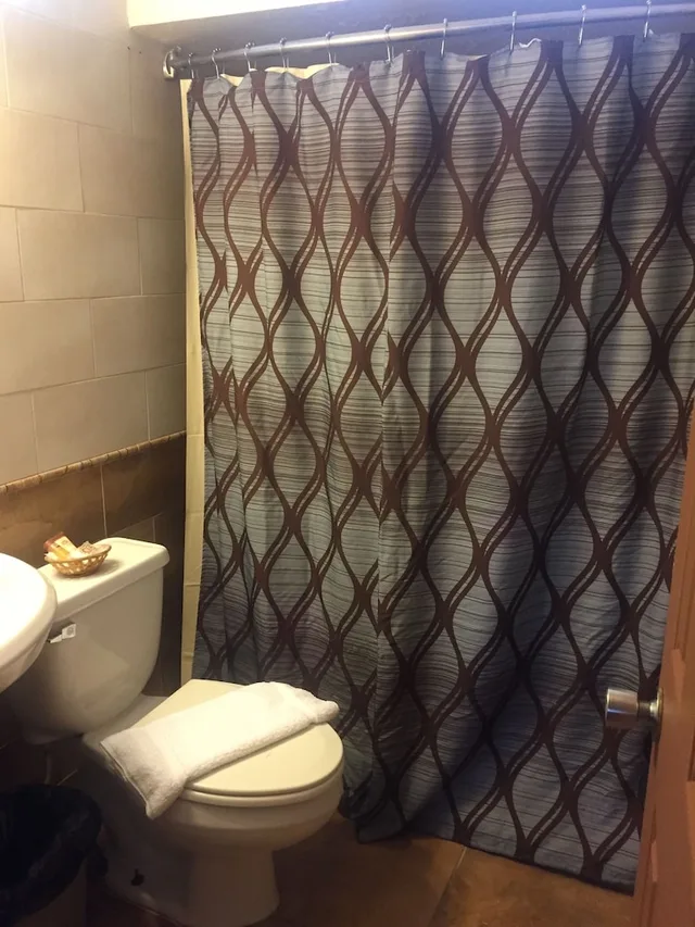 غرفة ديلوكس بإطلالة على البحر مفردة بسرير كينج، Hotel El Guajataca 5/5