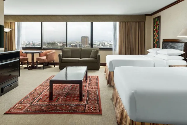 جناح جونيور بسريرين مزدوجين بإطلالة على المدينة مع أريكة، Delta Hotels by Marriott San Jose Aurola 1/2