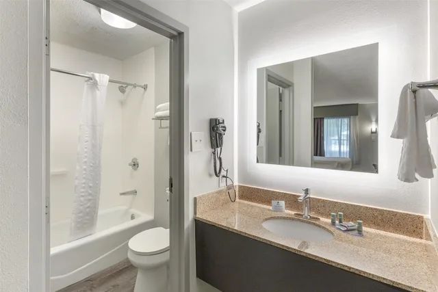 غرفة قياسية بسريرين كوين، Best Western Hickory 3/3