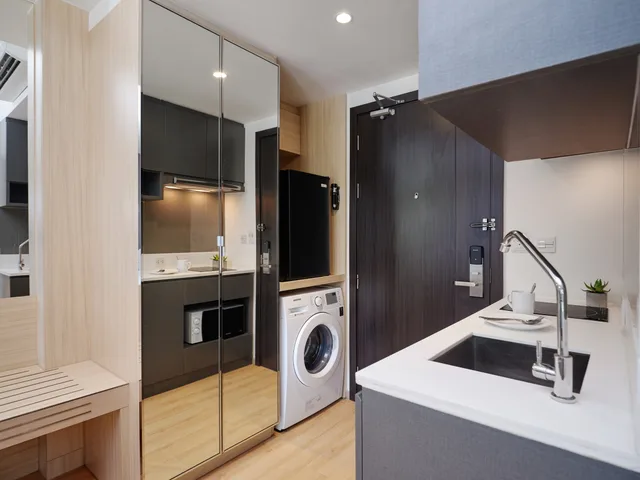Deluxe, Double or Twin Bed, Pool View, Arden Hotel And Residence 4/4
