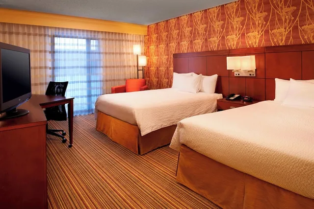 غرفة بسريرين كوين، Courtyard by Marriott Des Moines West Clive 3/7
