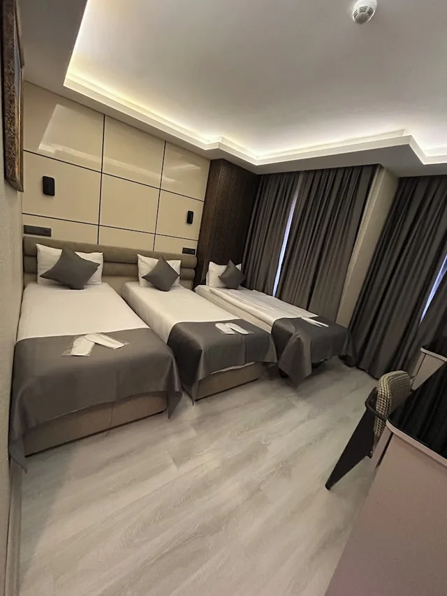 غرفة قياسية ثلاثية بثلاثة أسرّة بشرفة، Amara Old City Hotel and Spa 7/10
