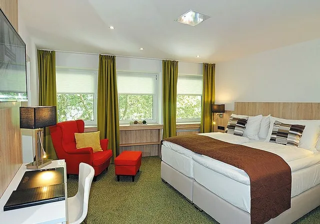 Deluxe, Double Bed, Allegro 2/4