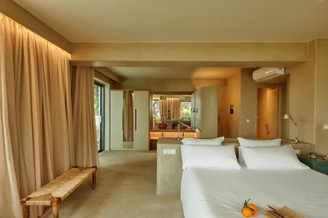 فيلا بسريرين كوين بغرفتي نوم، F Zeen 1/6