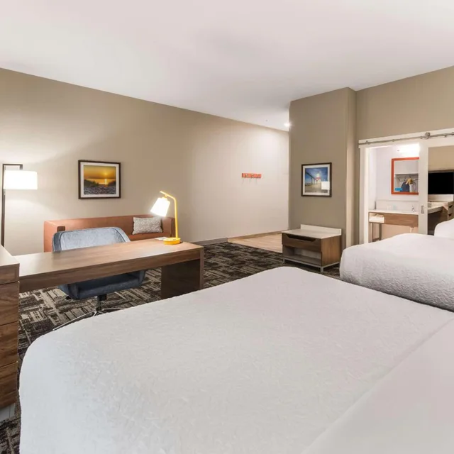 جناح استوديو بسريرين كوين مع أريكة، Hampton Inn and Suites Benton Harbor MI 1/6