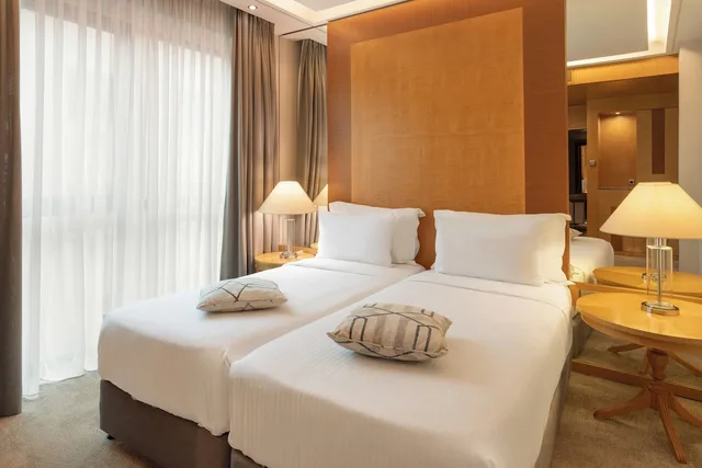 VIP Experience, Supreme, Queen Bed، Melia Athens 5/10