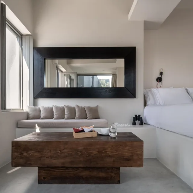 Deluxe, Suite, Caldera View, Outdoor Jetted Tub, West East Suites - Adults Only 6/10