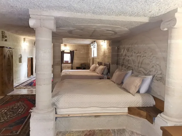 جناح بريميوم ركني بسريرين منفصلين وسرير كينج بغرفة نوم واحدة، Lucky Cave Cappadocia 3/4