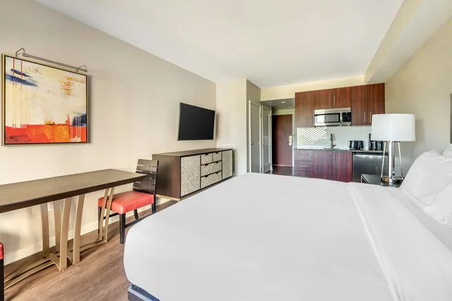 استوديو بسرير كينج لذوي الإعاقة، Hilton Grand Vacations Club Las Palmeras Orlando 1/2