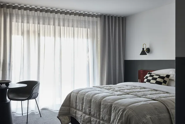 جناح تنفيذي بسرير كينج، The Central Caleula Motor Lodge 1/2