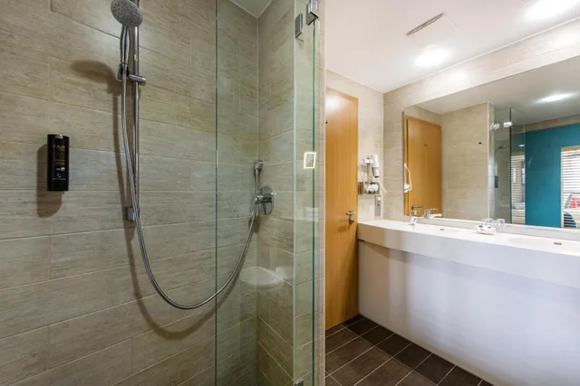 Superior, Double Bed, Top Cityline Diehl S Hotel Koblenz 4/5