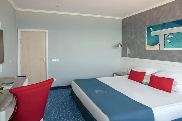 Economy, Single, No Balcony، International Hotel Casino Tower Suites 1/1