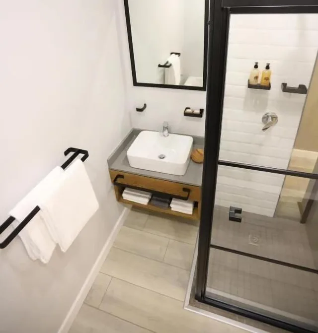 Suite, Double Bed, Lavender Moon Guest House 3/4