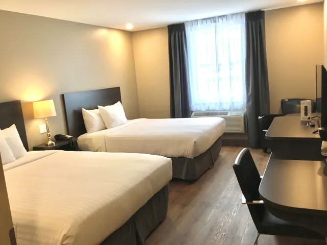 Standard, 2 Queen Beds, Villa Inn and Suites, SureStay Collection By Best Western 5/8